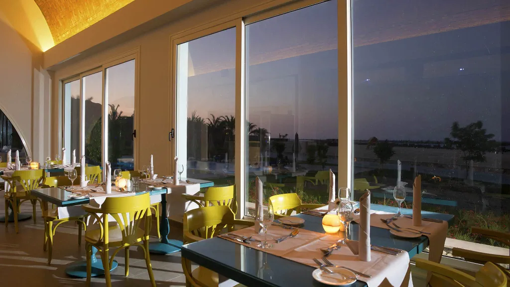 الفندق نوفوتيل مرسى علم - مرسى علم